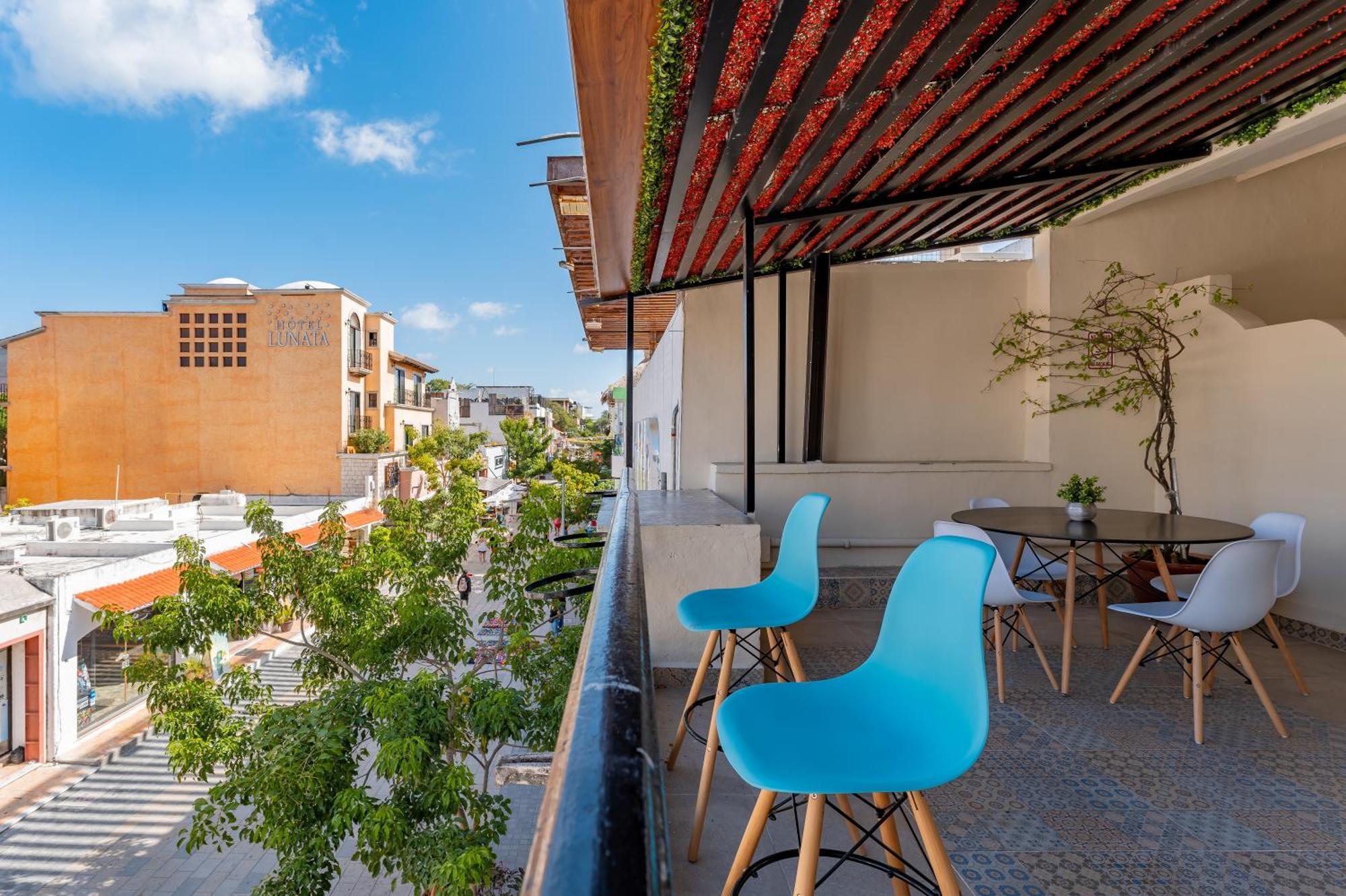 Hotel Brisas 5A Av, プレヤデルカーメン エクステリア 写真
